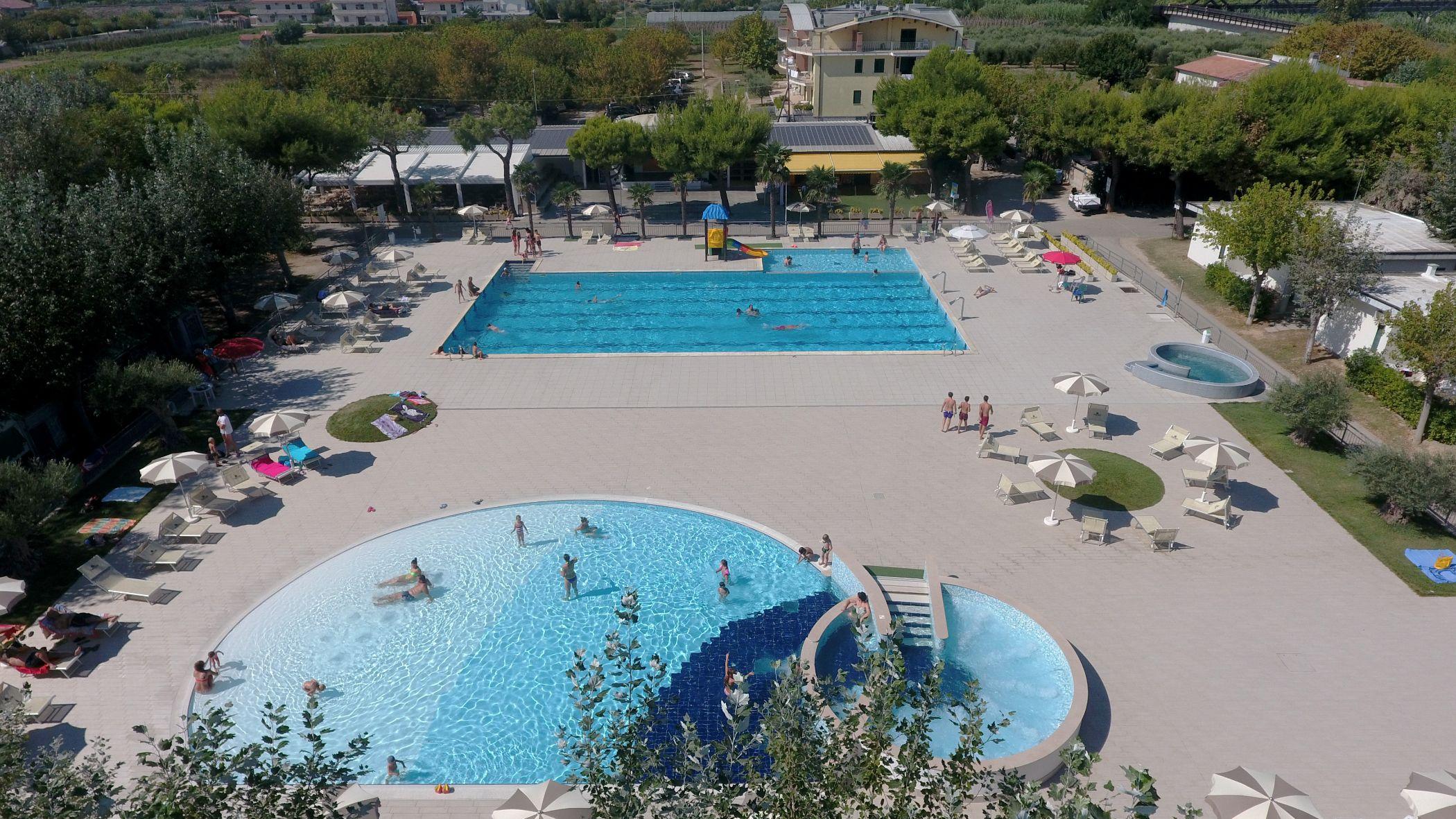 Stork Camping Village Roseto Degli Abruzzi Exterior photo